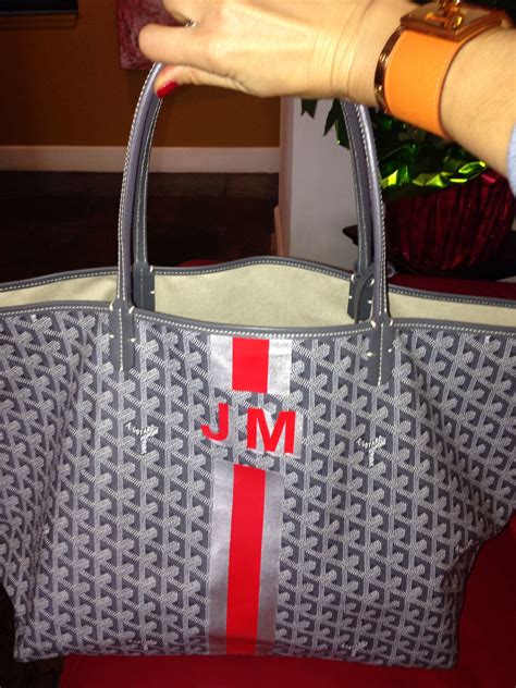 tote looks like goyard with monogram|goyard bag alternative.